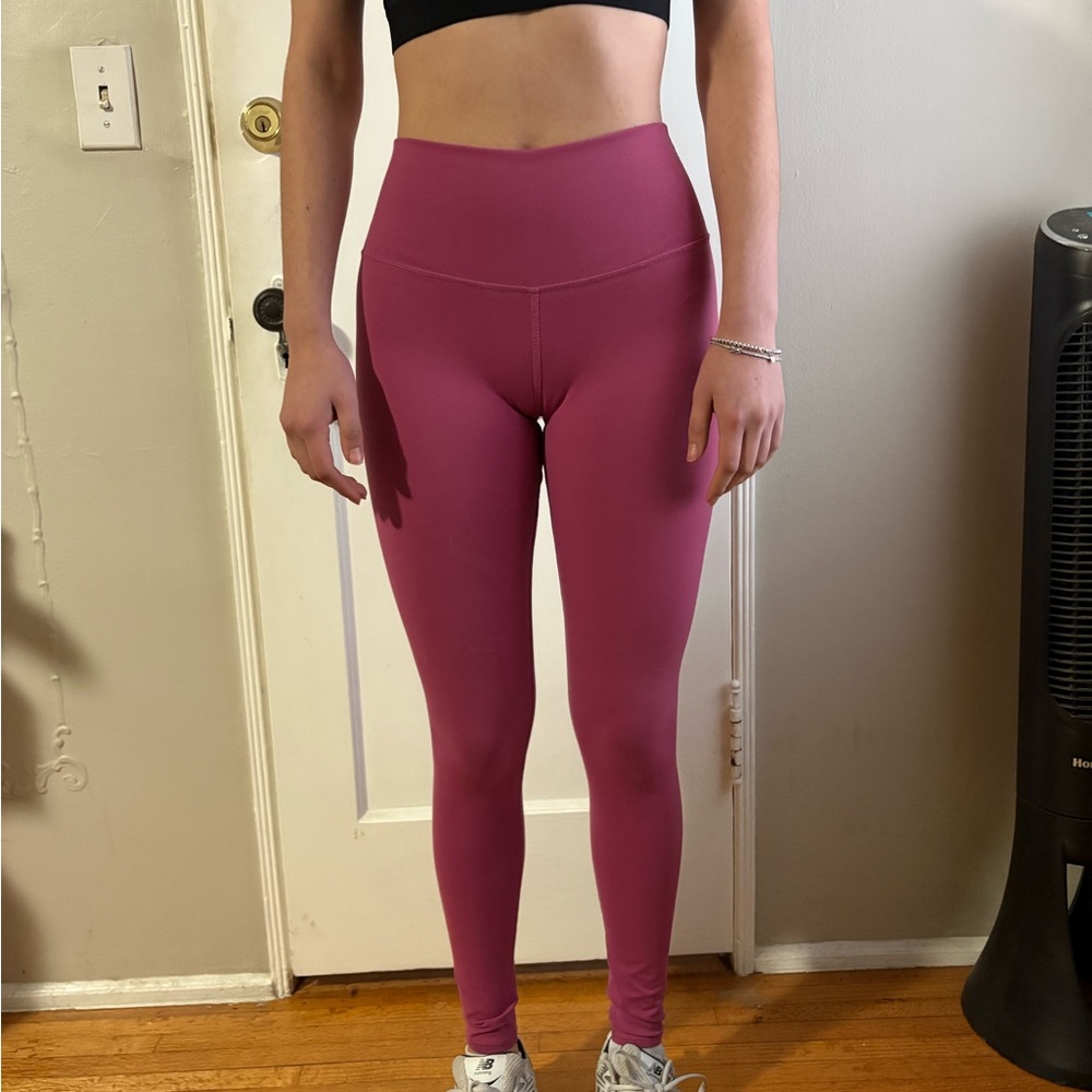 Alo Airbrush High-Waisted Pink Leggings